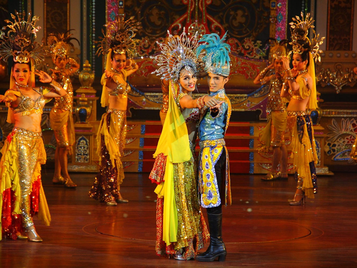 Vé tham quan xem trình diễn Alcaraz Show Pattaya